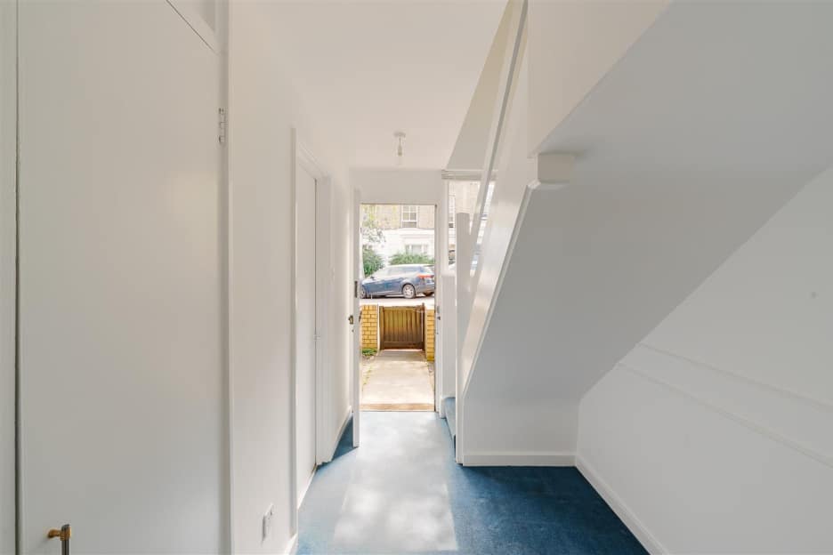 Bassett Street, London