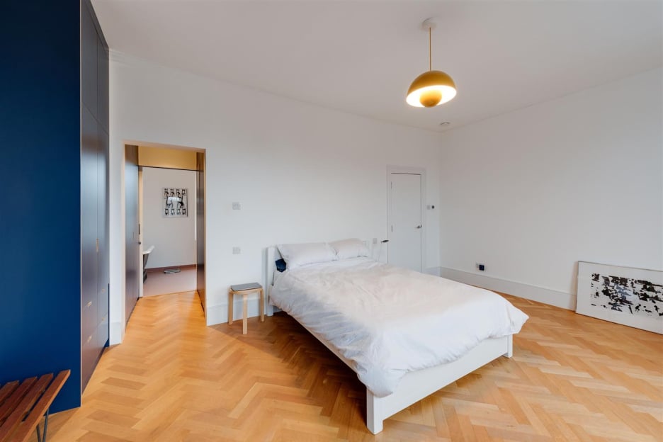 Queens Crescent, London