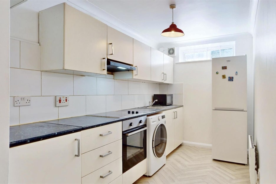 Warfield Road, London