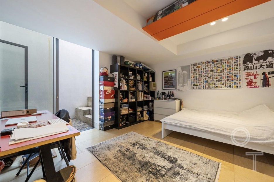 Queens Crescent, London