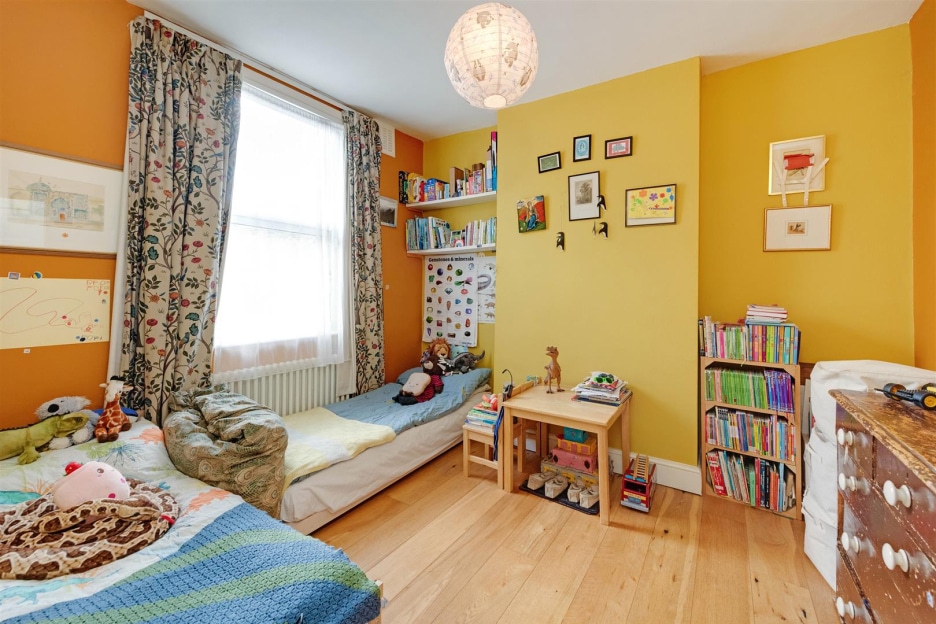 Lewis Street, London