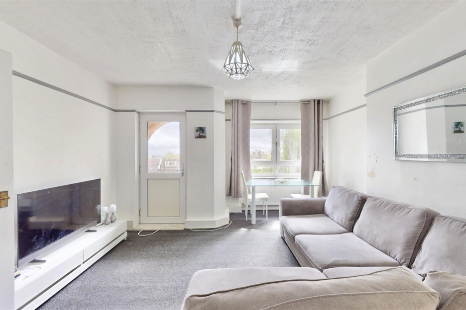 South End Close, Hampstead Heath, London, NW3