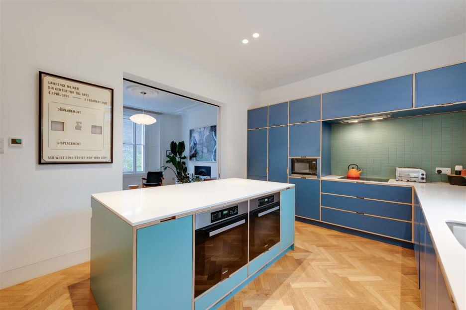 Queens Crescent, London