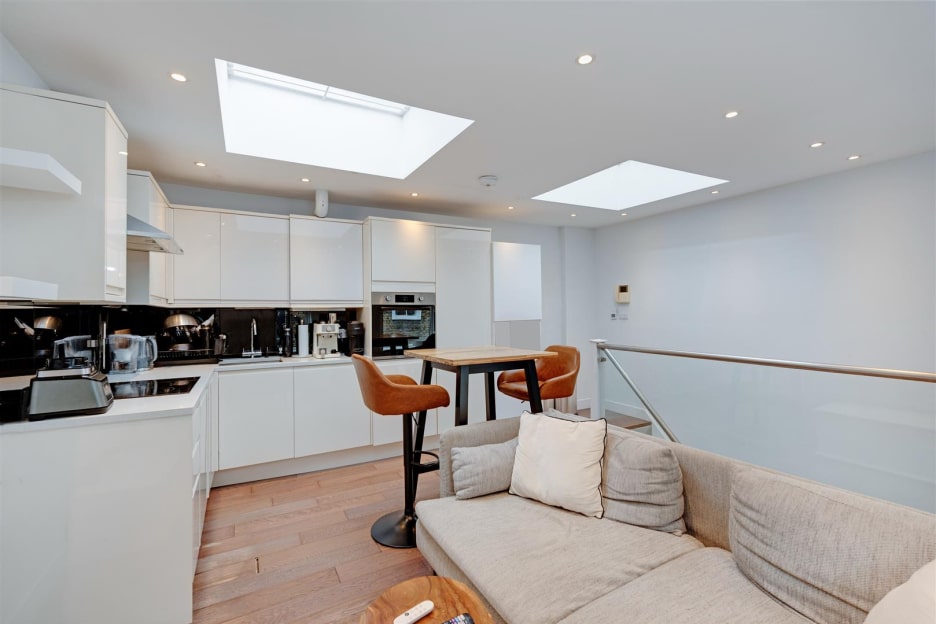 Wolsey Mews