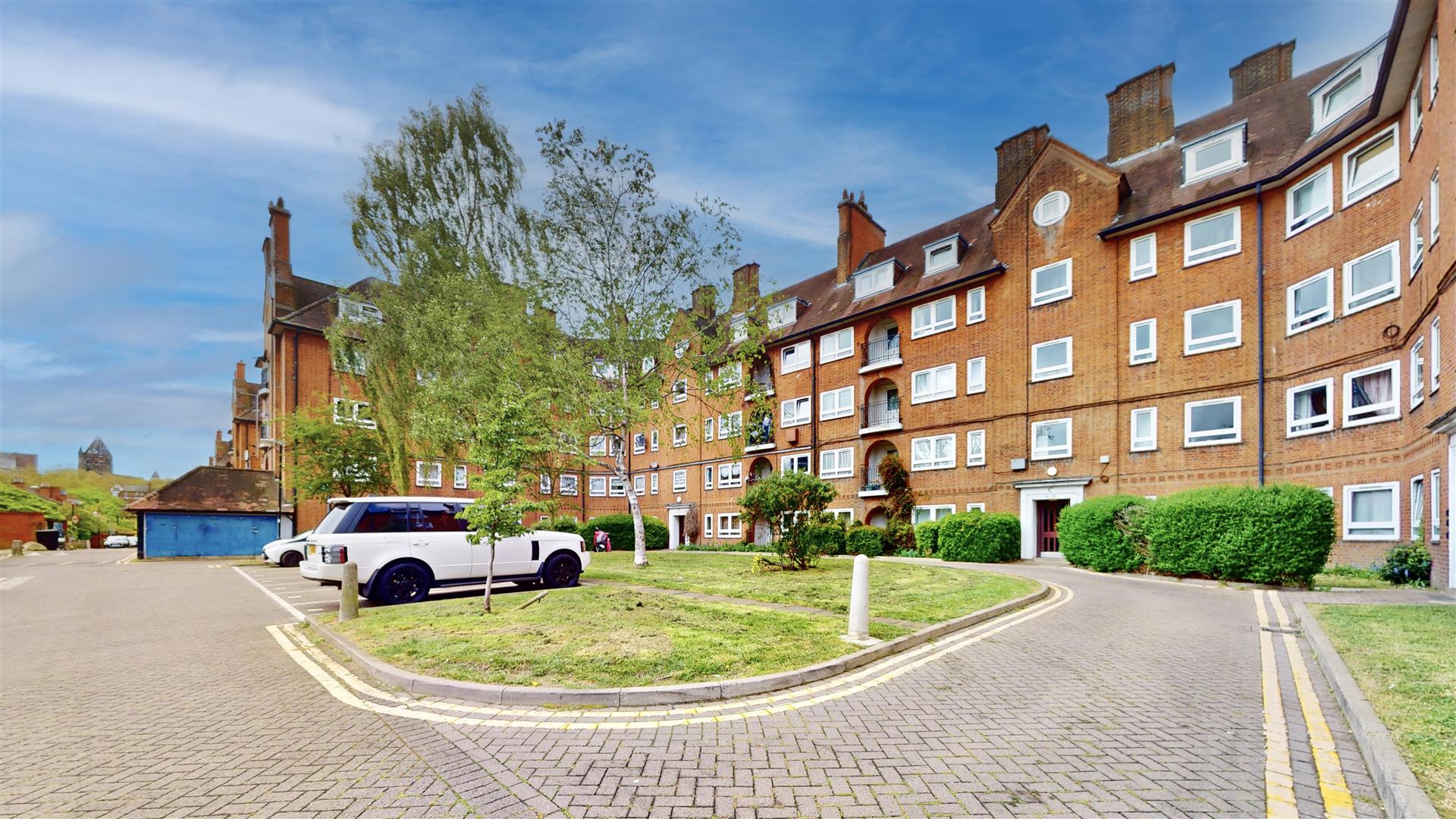 South End Close, Hampstead Heath, London, NW3