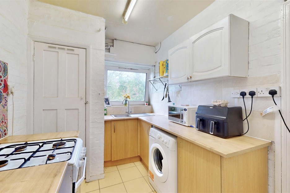 South End Close, Hampstead Heath, London, NW3