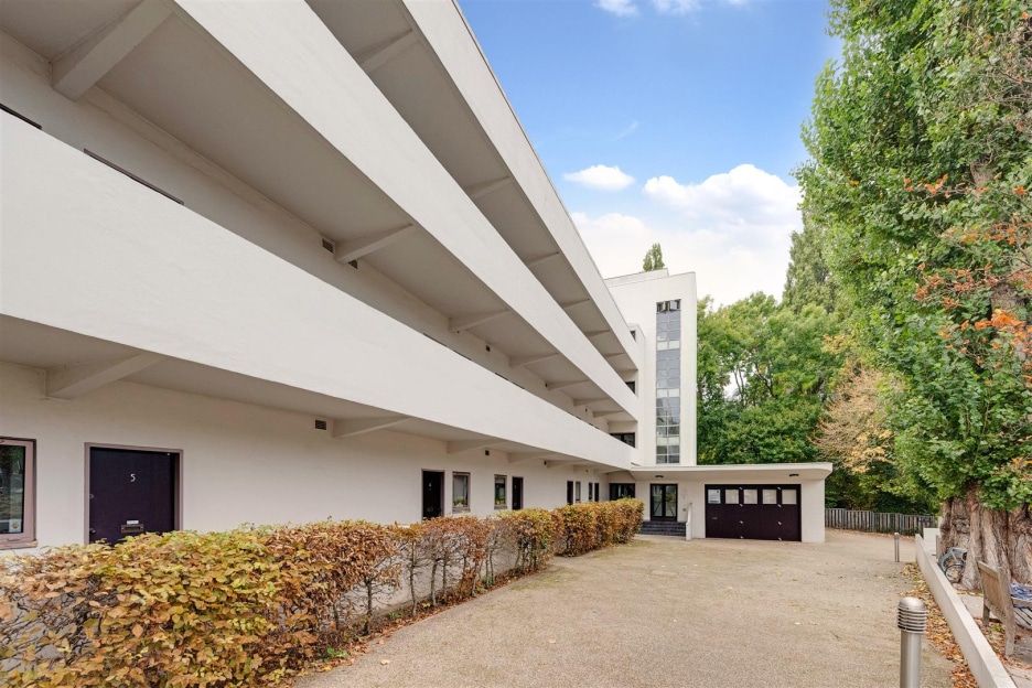 Lawn Road, Belsize Park, NW3