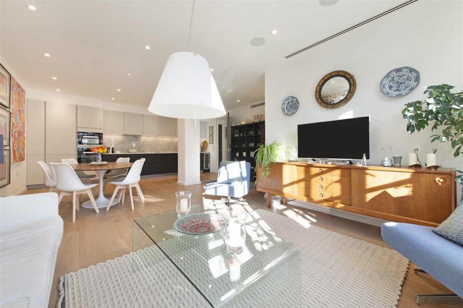 Highgate Road, London