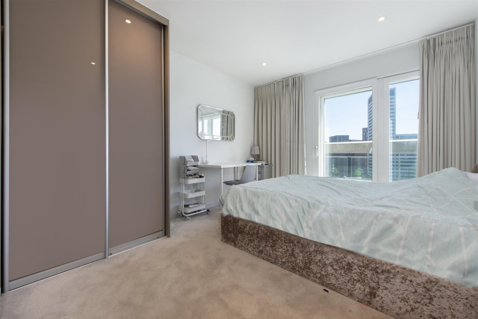 74 Broadfield Lane, London
