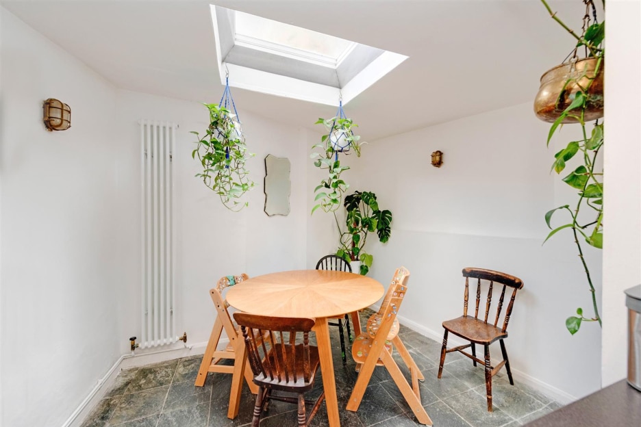 Lewis Street, London