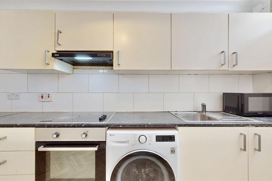 Warfield Road, London