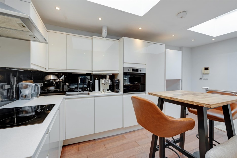 Wolsey Mews
