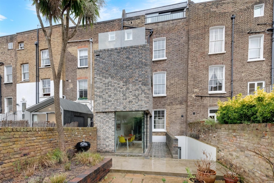 Queens Crescent, London