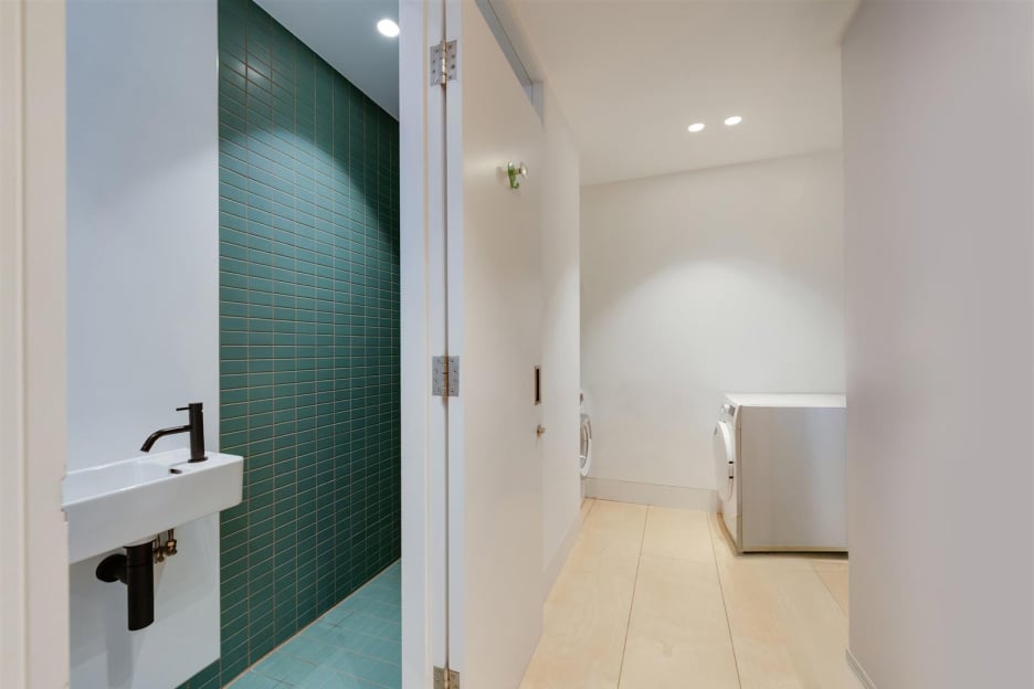 Queens Crescent, London