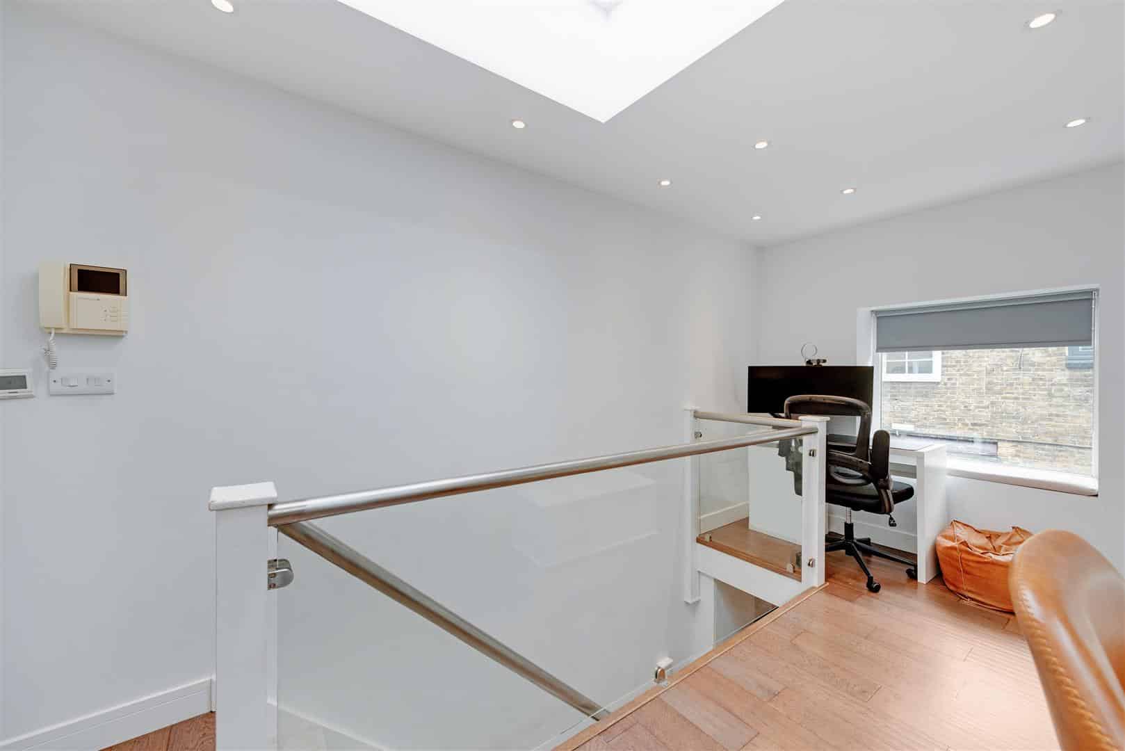 Wolsey Mews
