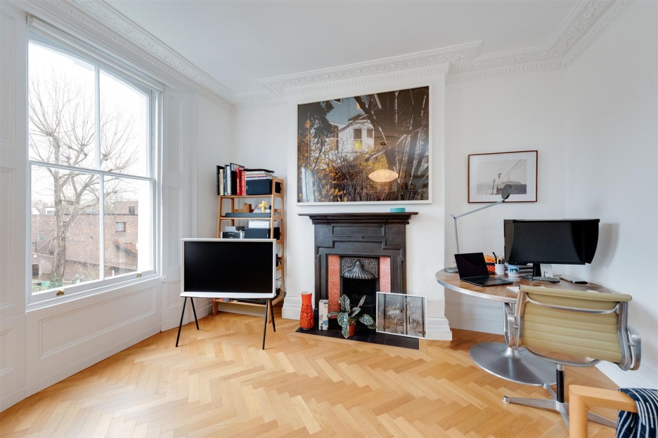 Queens Crescent, London