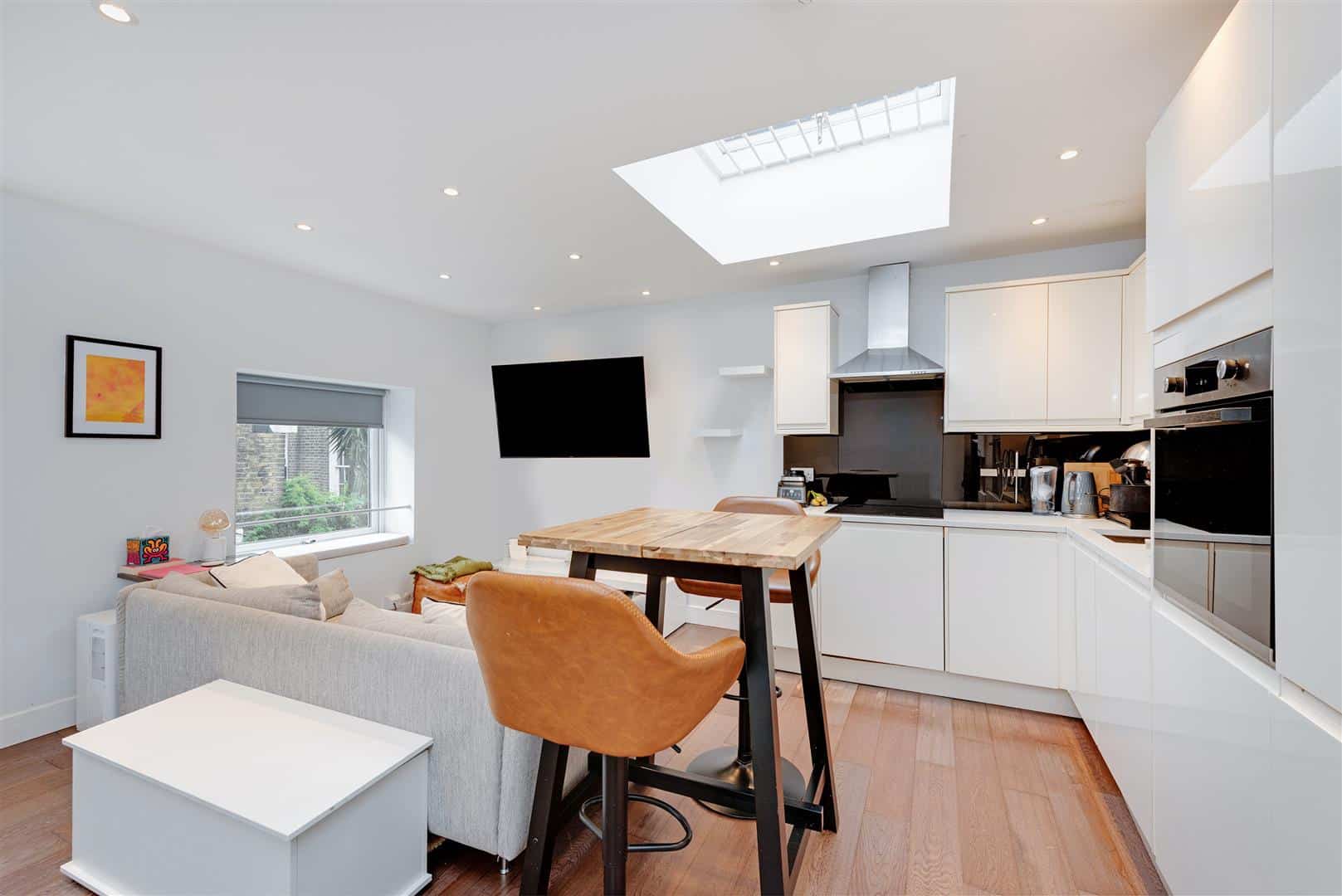 Wolsey Mews