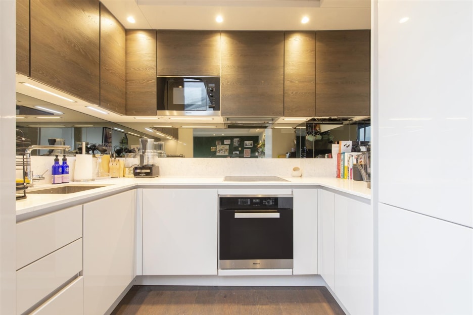 Connaught Gardens, N10 3LH