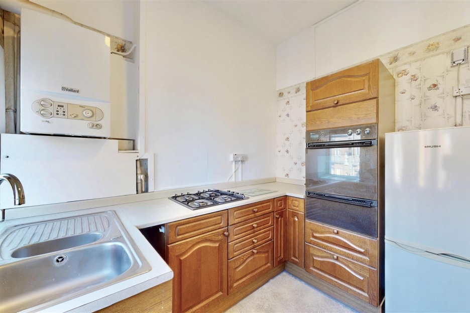 High Road, Willesden, London, NW10