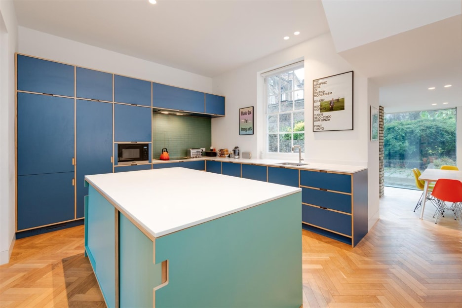 Queens Crescent, London