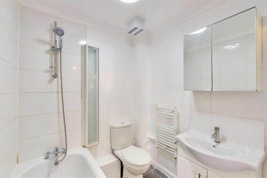 Warfield Road, London